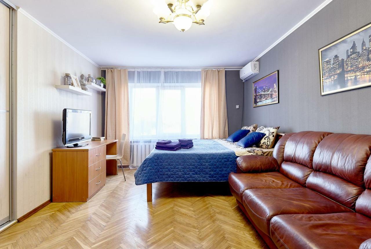 L3-82 Main Street- Modern New Three 3 Separate 3Bedrooms 100 M2 - Central Location, Metro Palace Of Sports - Gulliver Mall, Arena City Κίεβο Εξωτερικό φωτογραφία